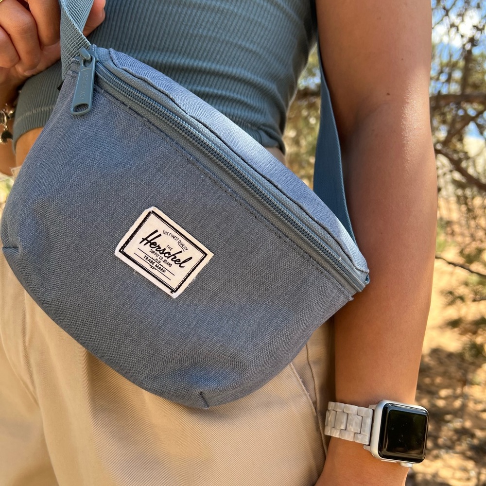Herschel Fourteen Blue Hip Pack